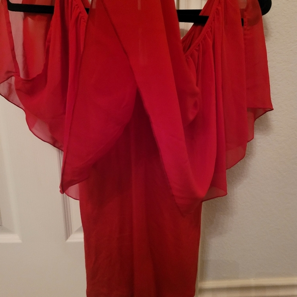 2/$40 Venus 3 size Medium Blouses Used Gently... Stretchy material,sheer top.. - Picture 13 of 14
